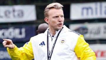 Fenerbahçe paylaştı: Kuyt idaresinde birinci antrenman!