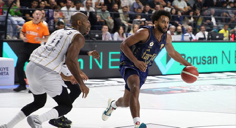 Fenerbahçe Tarfin’den 100 sayılık şov!