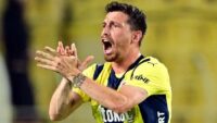 Fenerbahçe’de Mert Hakan Yandaş kararı