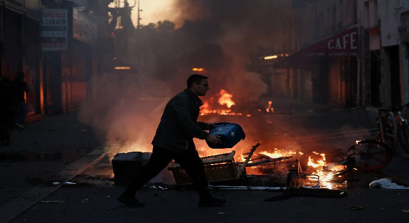 Fransa’da kısmi sokağa çıkma yasağı yolda