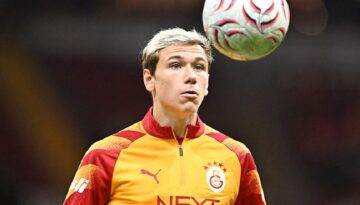 Galatasaraylı Batrakov’a ulusal müjde