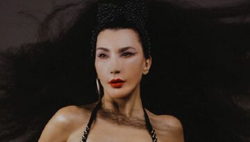 Hande Yener, Almanya’da sahne alacak