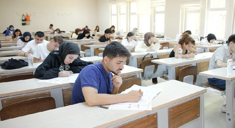 Hukuk fakültelerinden YÖK Lideri’ne imtihan takviyesi