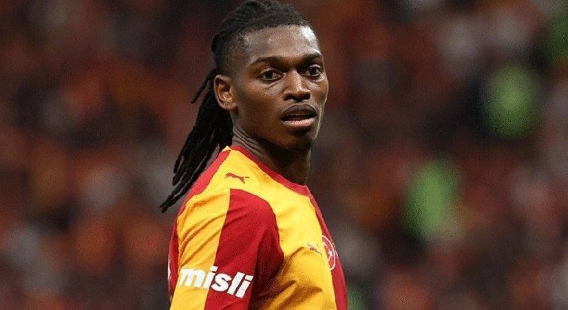 Leao sebep çıktı? 16 dakika oyunda kalabildi… Galatasaray’da Leao oyundan sebep çıktı, derbide oynayacak mı?