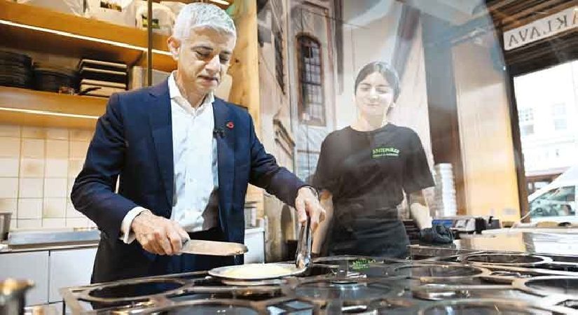 Londra Belediye Başkanı Khan Tezgaha geçti künefe yaptı