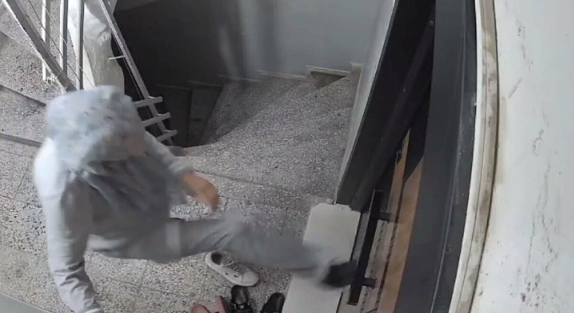 Manisa’da komşu dehşeti: Kapıyı tekmeledi, 3 gün sonra tekrar birebir adrese gitti