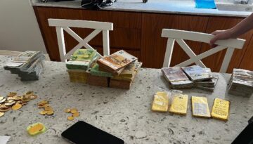 Mersin Büyükşehir Belediyesi’ne yolsuzluk soruşturması. Konutundan servet çıktı