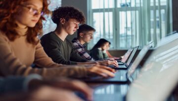 Öğrenciler ava giderken avladı. Profesör kendi yöntemini geliştirdi, kimse ne olduğunu anlamadı