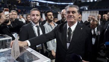 Serdal Adalı, oyunu kullandı