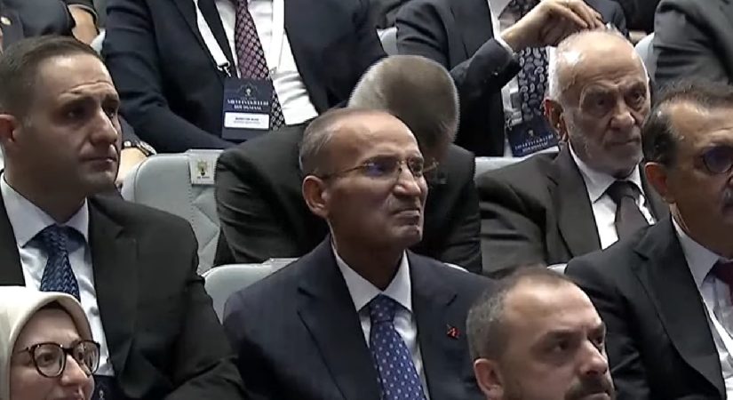 TBMM Başkanvekilliği’nden istifa etmişti. Bekir Bozdağ’ın yerine gelen isim muhakkak oldu