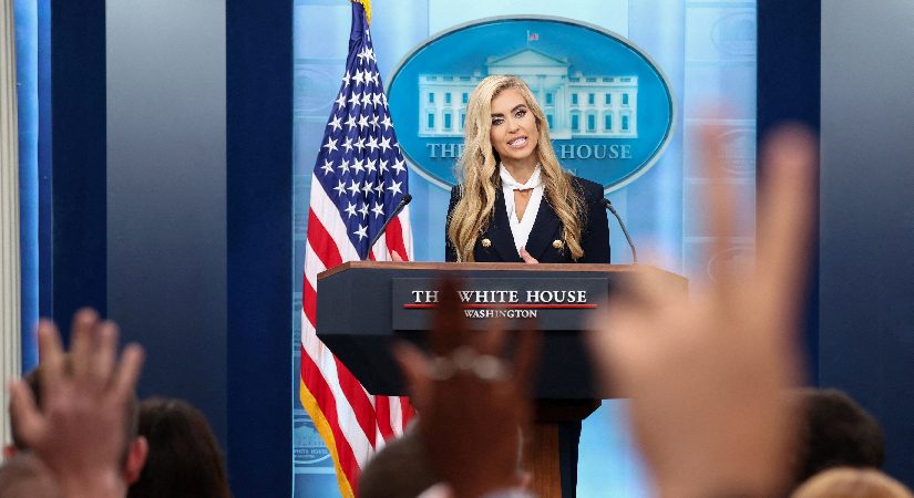Trump’ın yeni sözcüsü Zacharia kimdir, birinci brifingde sebep bocaladı?