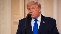 Trump’tan İran’a yeni ültimatom: Ya anlaşmaz imzalarız yada yok ederiz
