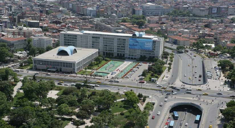 Vakıflar Genel Müdürlüğü’nden Saraçhane binası için müracaat