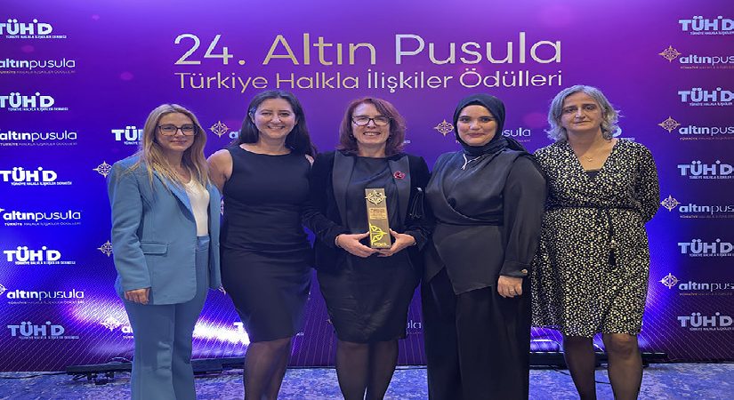 YÖK’e ‘Altın Pusula’ birinciliği